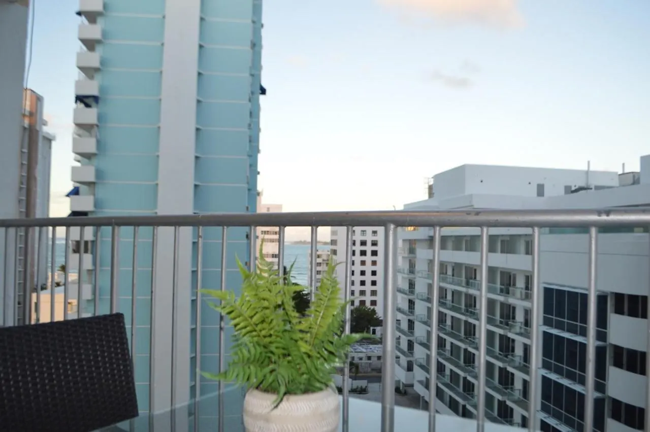 Jr. Condo Apt At Best Beach Hotel 圣胡安 0*,