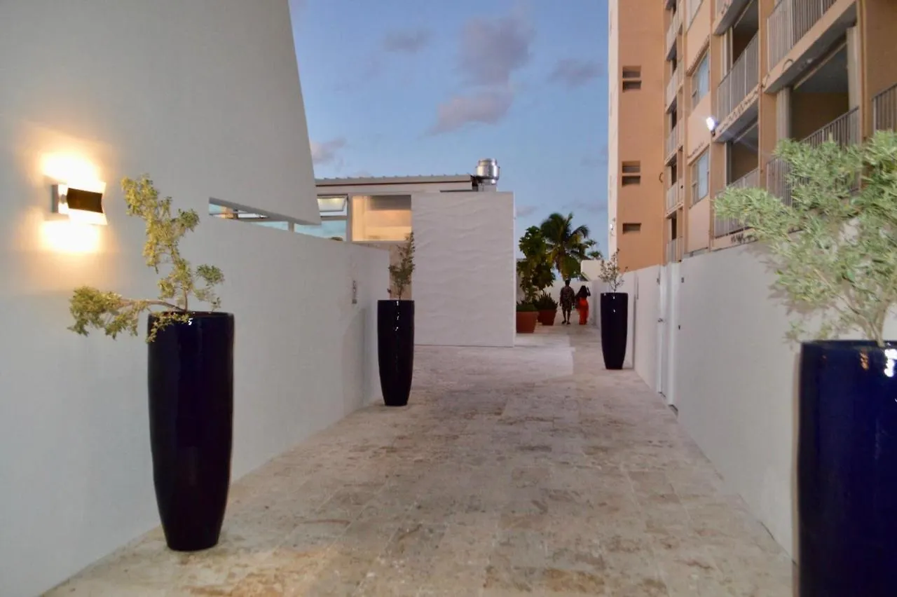 Jr. Condo Apt At Best Beach Hotel 圣胡安 0*,