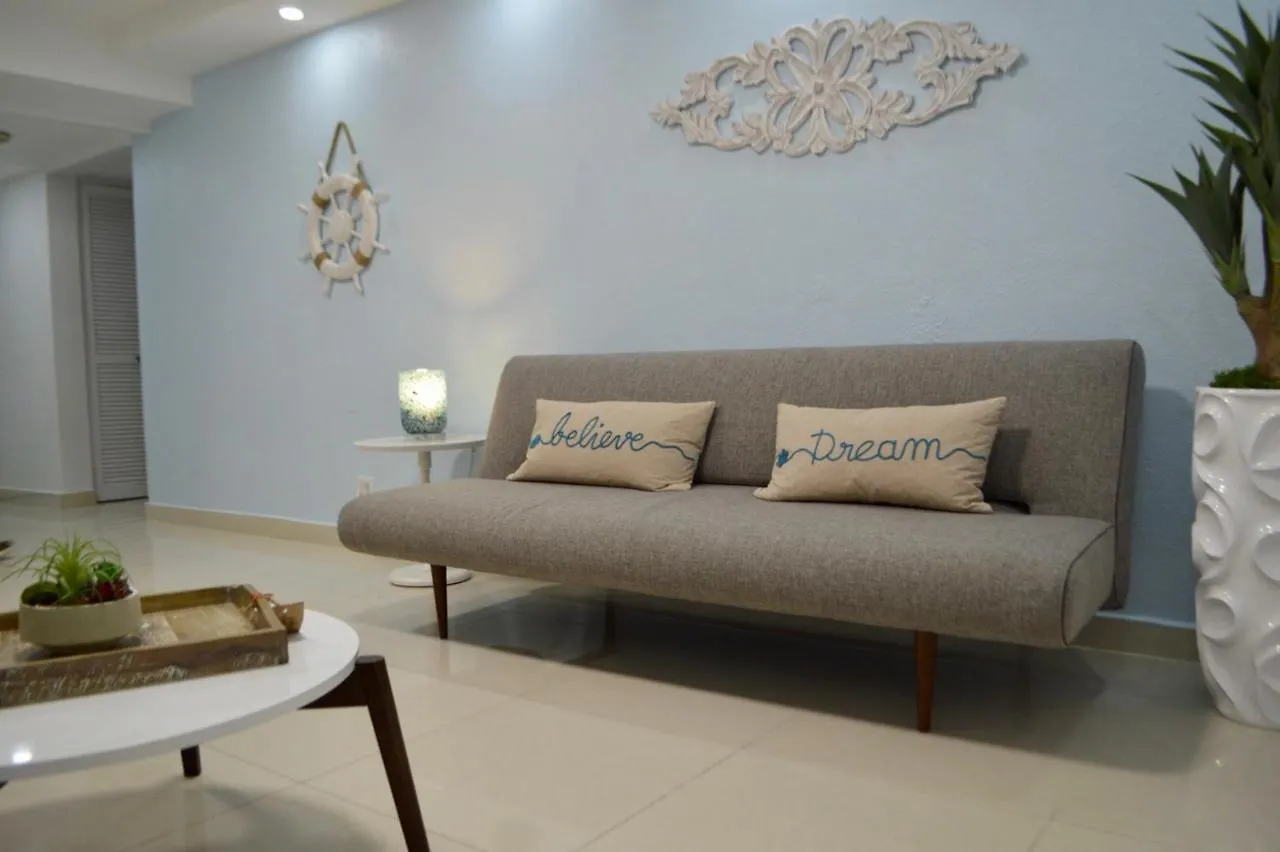 Jr. Condo Apt At Best Beach Hotel 圣胡安